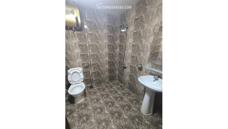 Bán căn hộ chung cư EuroWindows Đông Hội - View trung tâm triển lãm 66m nhỉnh 3 tỷ
9TL)